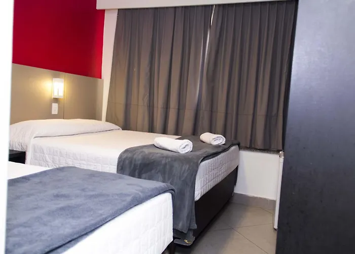 Minuano Hotel Express Prox Orla Lago Guaiba, Mercado Publico, 300 M Rodoviaria Hotel Porto Alegre