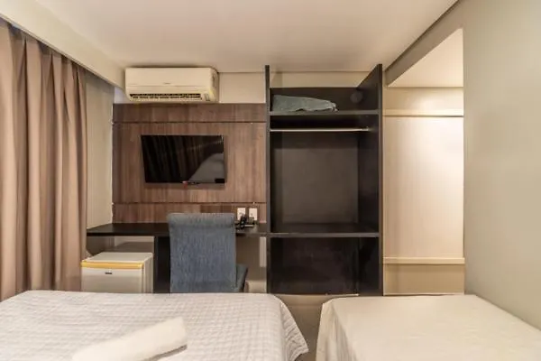 Minuano Hotel Express Prox Orla Lago Guaiba, Mercado Publico, 300 M Rodoviaria Porto Alegre