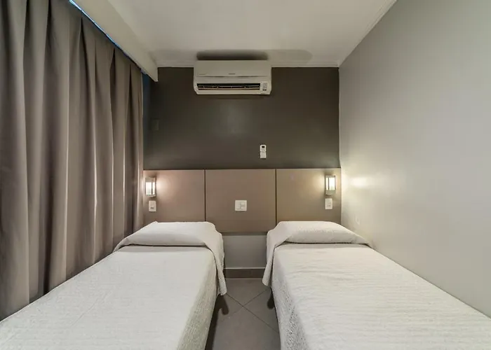 Minuano Hotel Express Prox Orla Lago Guaiba, Mercado Publico, 300 M Rodoviaria