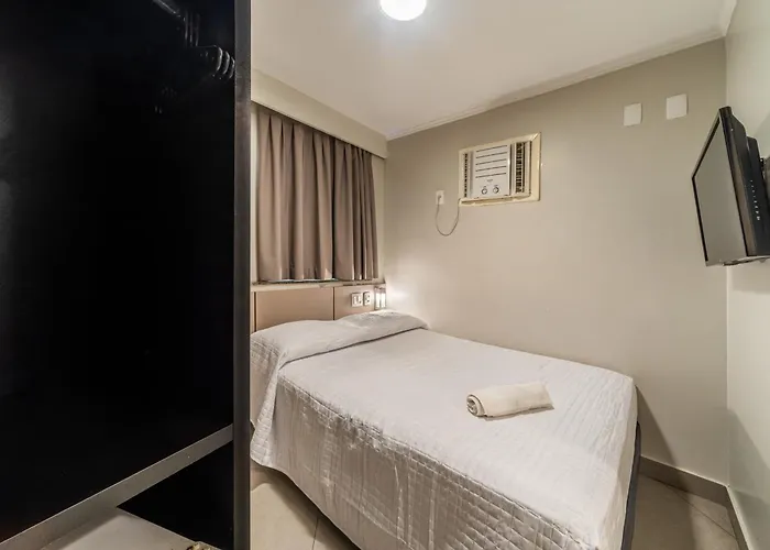 Minuano Hotel Express Prox Orla Lago Guaiba, Mercado Publico, 300 M Rodoviaria Porto Alegre