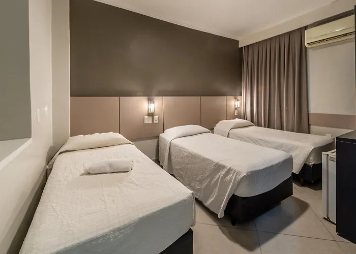 Hotel Minuano Hotel Express Prox Orla Lago Guaiba, Mercado Publico, 300 M Rodoviaria 3*