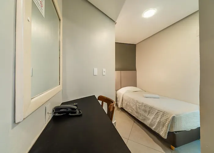 Minuano Hotel Express Prox Orla Lago Guaiba, Mercado Publico, 300 M Rodoviaria Hotel 3*