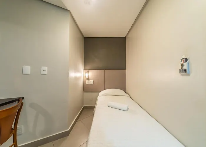 Minuano Hotel Express Prox Orla Lago Guaiba, Mercado Publico, 300 M Rodoviaria Porto Alegre