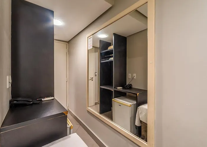 Minuano Hotel Express Prox Orla Lago Guaiba, Mercado Publico, 300 M Rodoviaria Hotel Porto Alegre