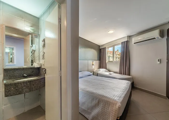 Hotel Minuano Hotel Express Prox Orla Lago Guaiba, Mercado Publico, 300 M Rodoviaria 3*